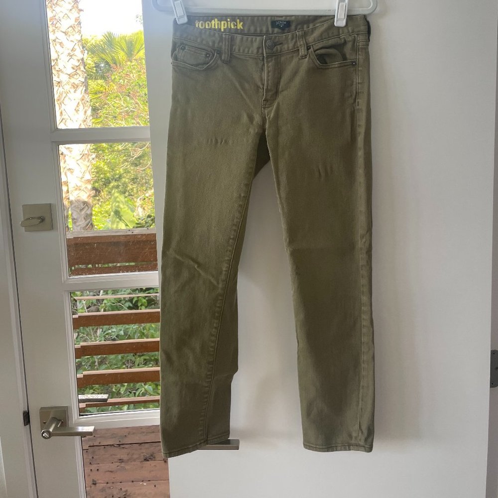 J. Crew Factory Stretch‎ Toothpick Jeans in Olive Green; Low-Rise, Ankle, 28
